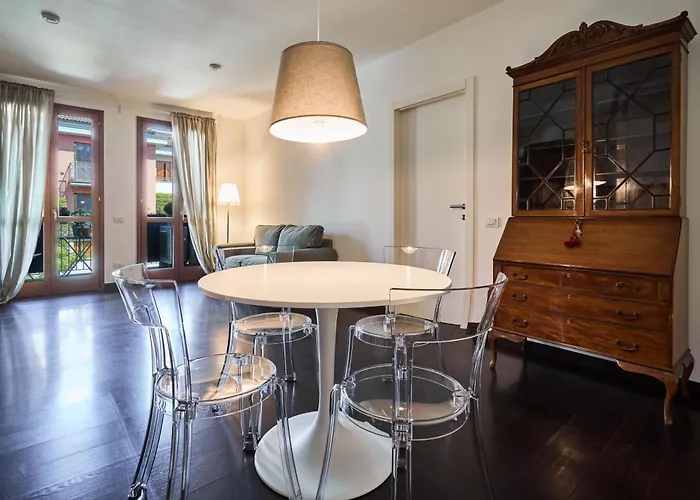 Deluxe Navigli Apartamento *