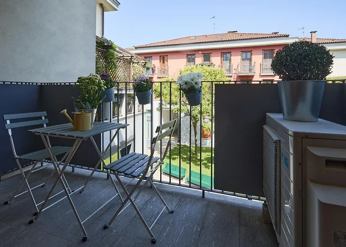 Deluxe Navigli *