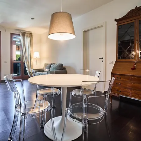 Deluxe Navigli Lägenhet *